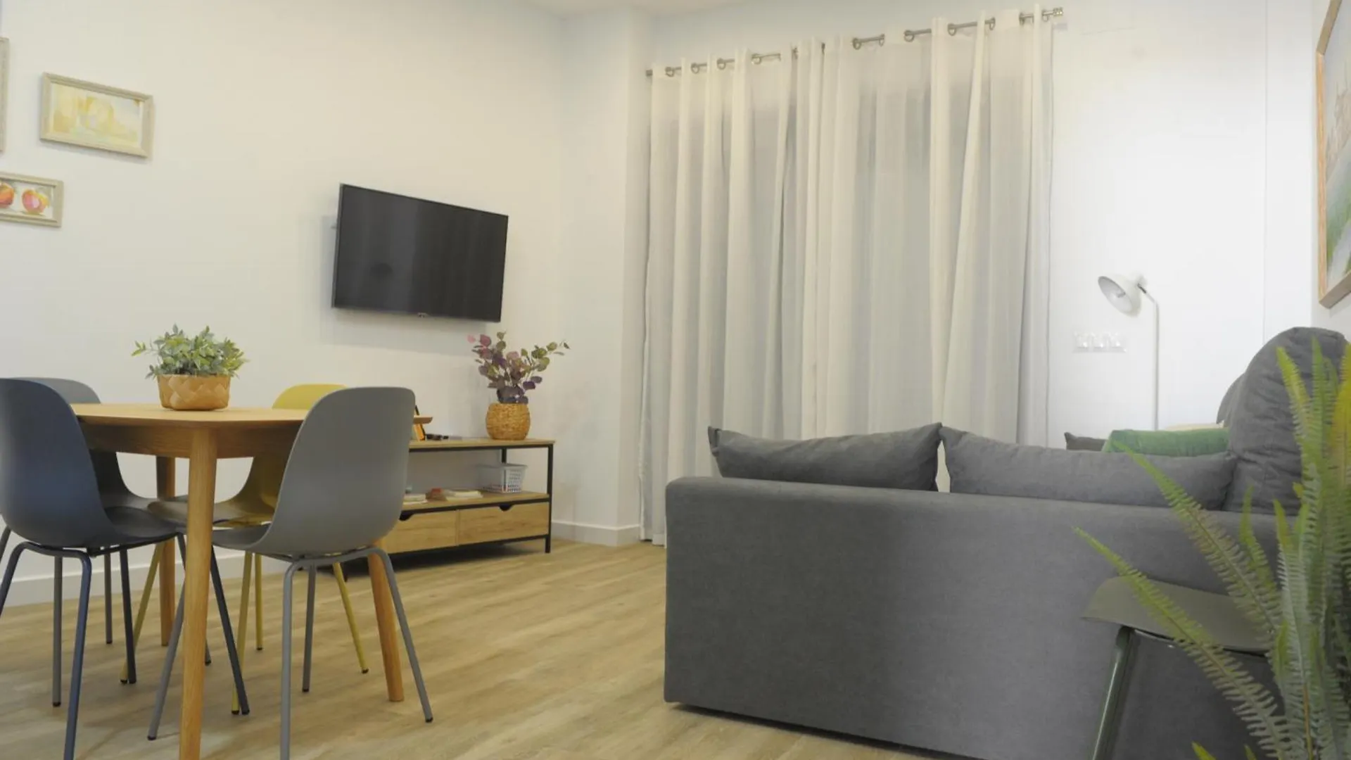 Puerta Del Buey Apartamentos Niebla